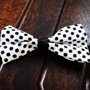 Black Polka White Bow Tie