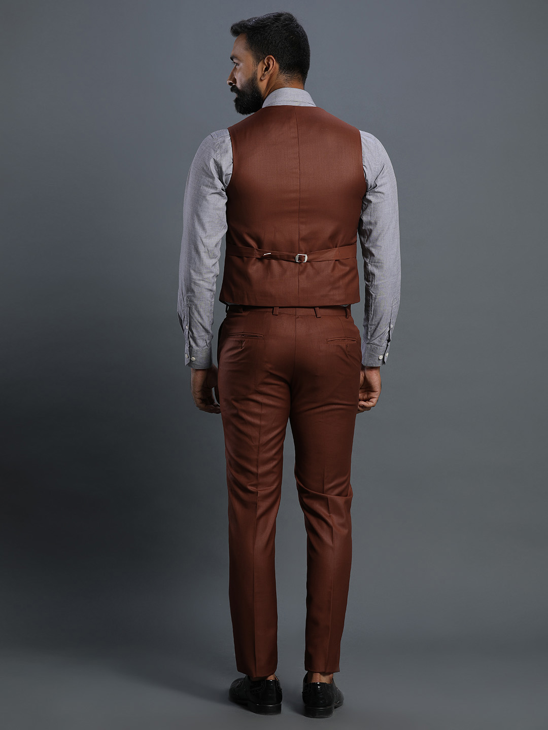 Brown 3 Piece Suit — image 4