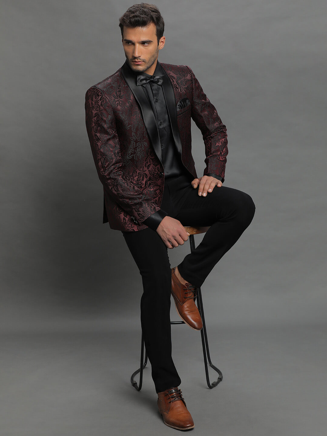Brown Floral Jaquard Blazer