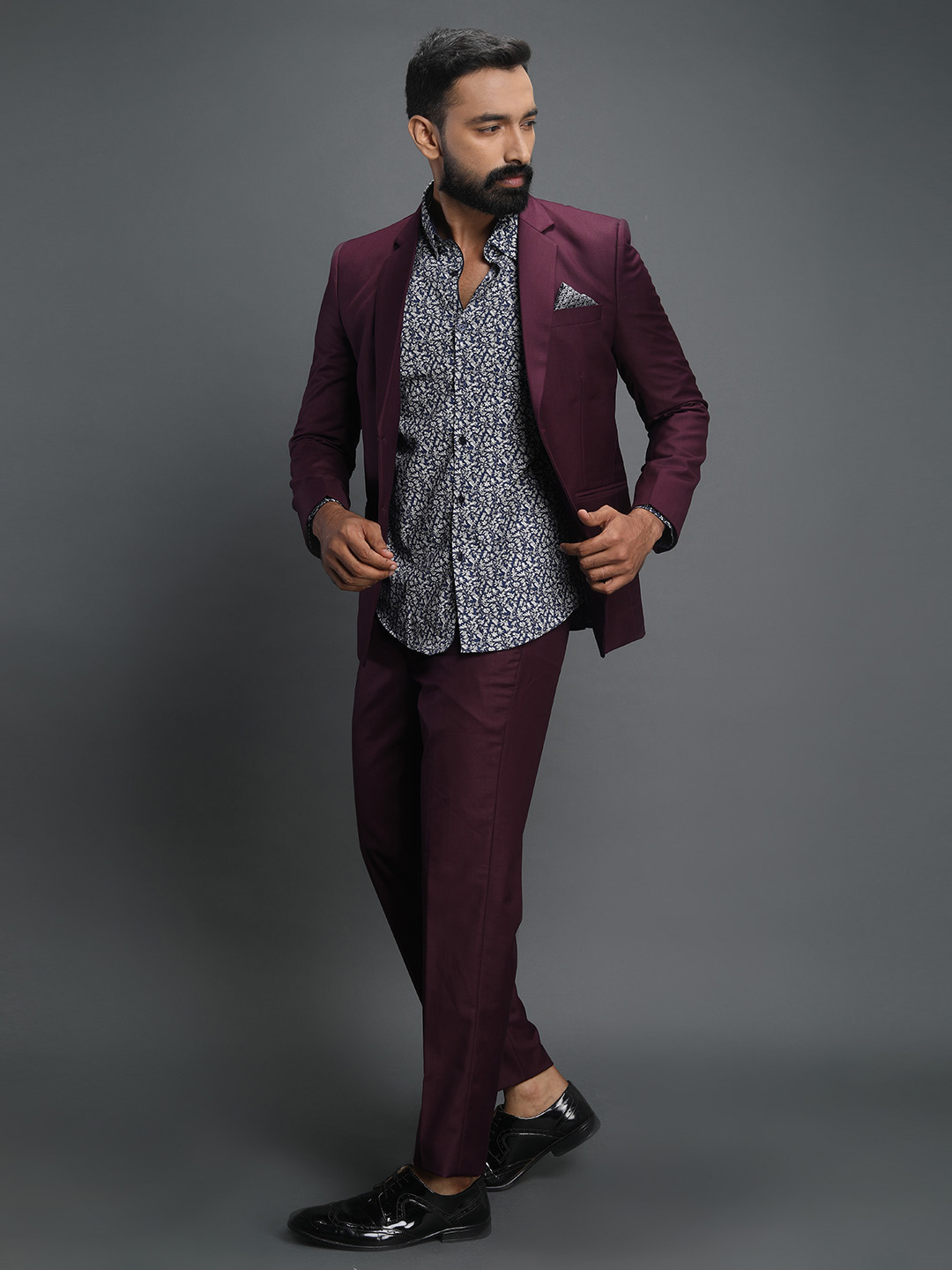 Maroon 2 Piece Suit — image 3