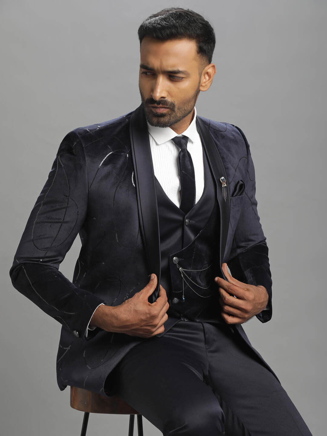 Velvet Spiral Embroidered 3 Piece Tuxedo new